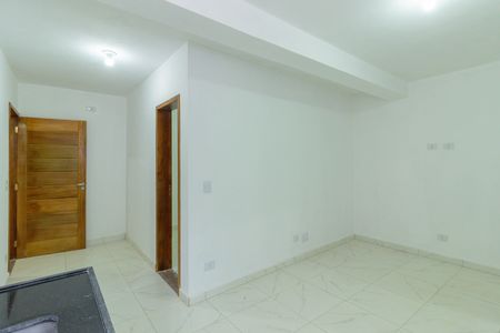 Sala/Cozinha de apartamento para alugar com 1 quarto, 50m² em Vila Zat, São Paulo