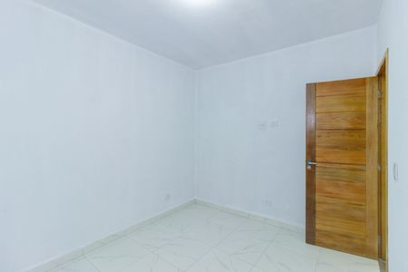 Quarto de casa de condomínio para alugar com 1 quarto, 70m² em Vila Zat, São Paulo