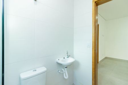 Apartamento para alugar com 66m², 2 quartos e sem vaga Apartamento para alugar com 66m², 2 quartos e sem vagaBanheiro