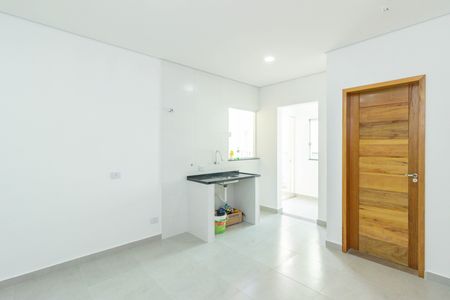 Sala de apartamento para alugar com 2 quartos, 66m² em Vila Zat, São Paulo