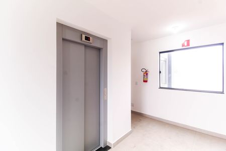 Apartamento à venda com 55m², 2 quartos e 1 vagaElevador