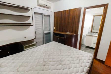 Apartamento à venda com 256m², 4 quartos e 4 vagasSuíte 2