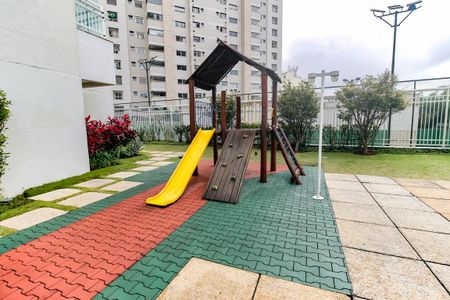 Apartamento à venda com 256m², 4 quartos e 4 vagasÁrea comum - Playground