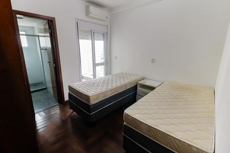 Apartamento à venda com 256m², 4 quartos e 4 vagasSuíte 4