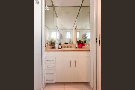 Apartamento à venda com 49m², 1 quarto e 1 vagaBanheiro - Suíte 