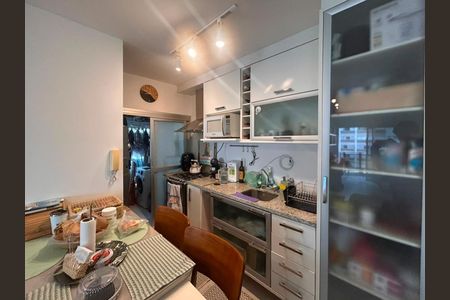 Apartamento à venda com 49m², 1 quarto e 1 vagaCozinha 
