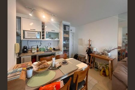 Apartamento à venda com 49m², 1 quarto e 1 vagaCozinha 