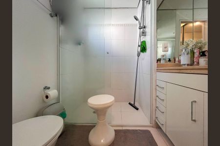 Apartamento à venda com 49m², 1 quarto e 1 vagaBanheiro - Suíte 