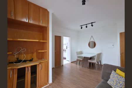 Sala de apartamento para alugar com 1 quarto, 59m² em Vila Itapura, Campinas