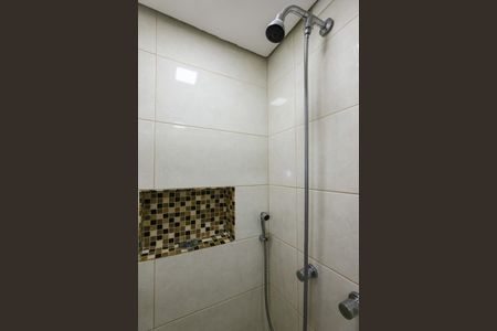 Apartamento à venda com 77m², 3 quartos e 1 vaga Apartamento à venda com 77m², 3 quartos e 1 vagaBanheiro