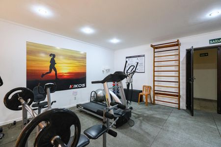 Apartamento à venda com 77m², 3 quartos e 1 vaga Apartamento à venda com 77m², 3 quartos e 1 vagaAcademia