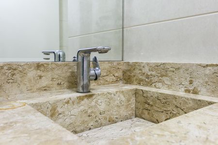 Apartamento à venda com 77m², 3 quartos e 1 vaga Apartamento à venda com 77m², 3 quartos e 1 vagaBanheiro