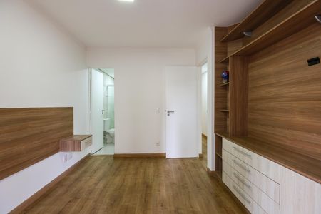 Apartamento à venda com 77m², 3 quartos e 1 vaga Apartamento à venda com 77m², 3 quartos e 1 vagaSuíte