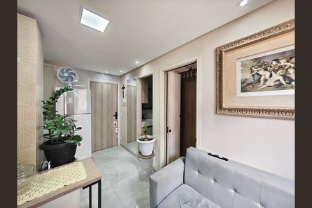 Apartamento à venda com 34m², 2 quartos e sem vaga Apartamento à venda com 34m², 2 quartos e sem vagaSala
