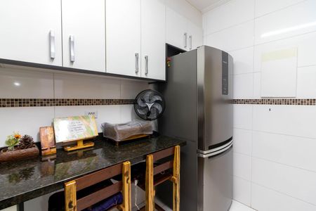 Casa de condomínio à venda com 72m², 2 quartos e 2 vagasCozinha