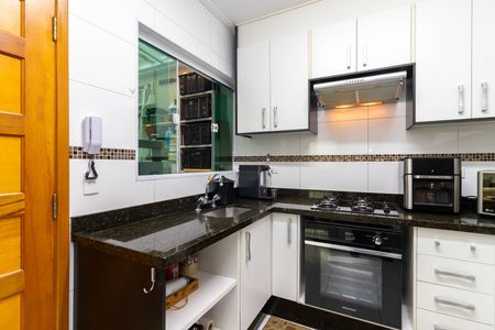 Casa de condomínio à venda com 72m², 2 quartos e 2 vagasCozinha