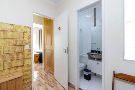 Casa de condomínio à venda com 72m², 2 quartos e 2 vagasSuíte 2