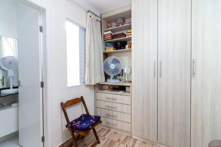 Casa de condomínio à venda com 72m², 2 quartos e 2 vagasSuíte 2