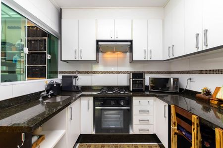 Casa de condomínio à venda com 72m², 2 quartos e 2 vagasCozinha