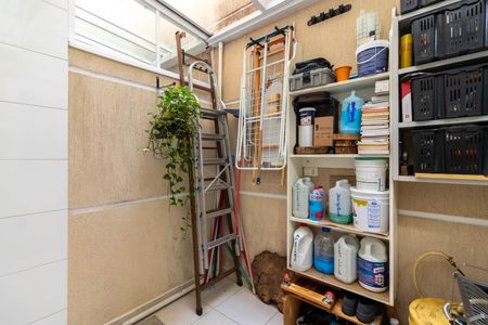 Casa de condomínio à venda com 72m², 2 quartos e 2 vagasÁrea de Serviço