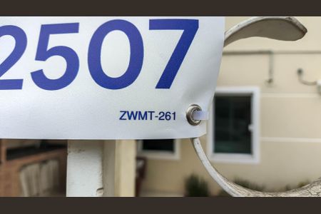 Casa de condomínio à venda com 72m², 2 quartos e 2 vagasZWMT-261