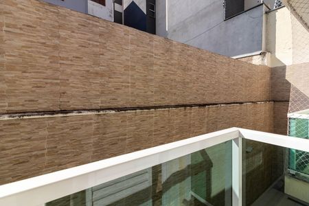 Casa de condomínio à venda com 72m², 2 quartos e 2 vagasVaranda da Suíte 1