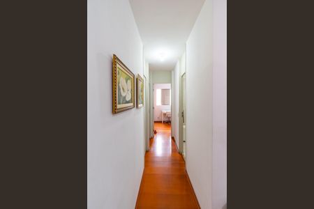 Apartamento à venda com 65m², 3 quartos e 1 vaga Apartamento à venda com 65m², 3 quartos e 1 vagaCorredor