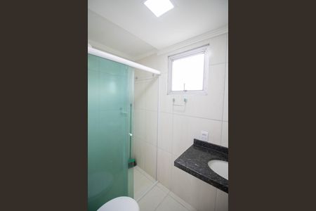 Apartamento para alugar com 52m², 2 quartos e 1 vagaBANHEIRO