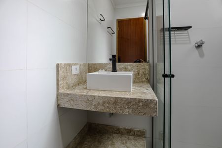 Apartamento para alugar com 70m², 3 quartos e 1 vaga Apartamento para alugar com 70m², 3 quartos e 1 vagaBanheiro