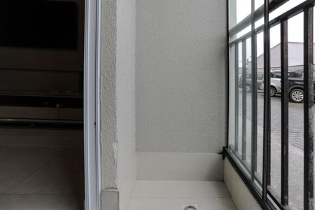 Sacada de apartamento para alugar com 3 quartos, 70m² em Vila Lavinia, Mogi das Cruzes