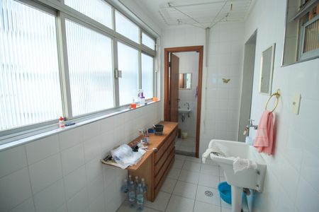 Apartamento à venda com 108m², 2 quartos e 1 vaga