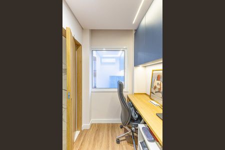 Apartamento à venda com 85m², 3 quartos e 2 vagas Apartamento à venda com 85m², 3 quartos e 2 vagasEscritório