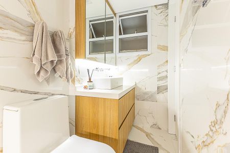 Apartamento à venda com 85m², 3 quartos e 2 vagas Apartamento à venda com 85m², 3 quartos e 2 vagasBanheiro Social