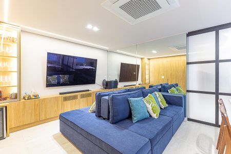 Sala de apartamento à venda com 3 quartos, 85m² em Moema, São Paulo