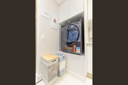 Apartamento à venda com 85m², 3 quartos e 2 vagas Apartamento à venda com 85m², 3 quartos e 2 vagasÁrea de Serviço