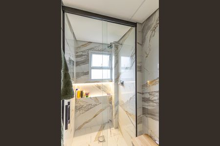 Apartamento à venda com 85m², 3 quartos e 2 vagas Apartamento à venda com 85m², 3 quartos e 2 vagasBanheiro da Suíte