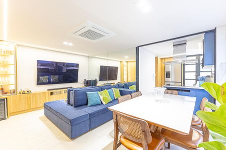 Sala de apartamento à venda com 3 quartos, 85m² em Moema, São Paulo
