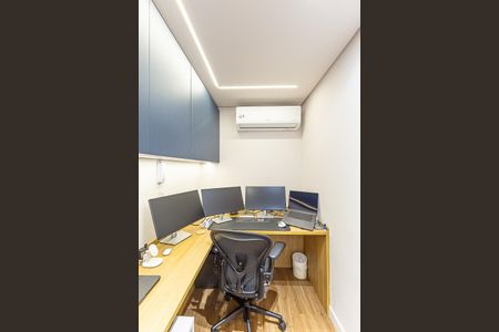 Apartamento à venda com 85m², 3 quartos e 2 vagas Apartamento à venda com 85m², 3 quartos e 2 vagasEscritório