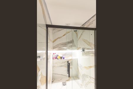 Apartamento à venda com 85m², 3 quartos e 2 vagas Apartamento à venda com 85m², 3 quartos e 2 vagasBanheiro Social