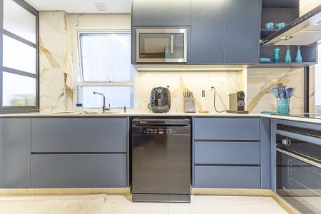 Apartamento à venda com 85m², 3 quartos e 2 vagas Apartamento à venda com 85m², 3 quartos e 2 vagasCozinha