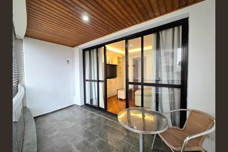 Apartamento para alugar com 95m², 3 quartos e 2 vagas Apartamento para alugar com 95m², 3 quartos e 2 vagasVaranda da Sala
