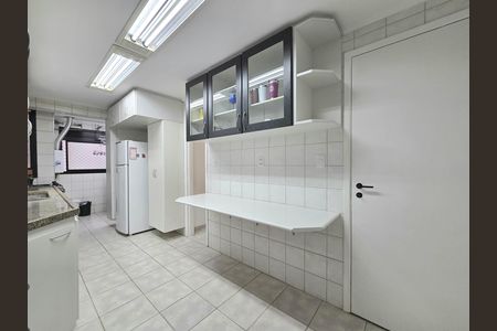 Apartamento para alugar com 95m², 3 quartos e 2 vagas Apartamento para alugar com 95m², 3 quartos e 2 vagasCozinha