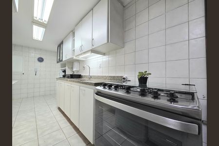Apartamento para alugar com 95m², 3 quartos e 2 vagas Apartamento para alugar com 95m², 3 quartos e 2 vagasCozinha