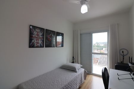 Casa à venda com 228m², 3 quartos e 6 vagasQuarto 2