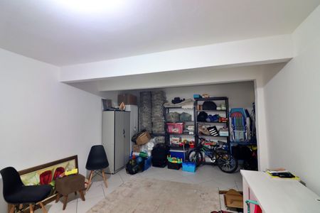 Casa à venda com 228m², 3 quartos e 6 vagasDeposito da Garagem 