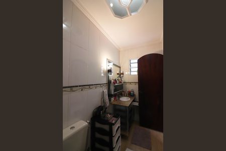 Casa à venda com 228m², 3 quartos e 6 vagasBanheiro da Suíte