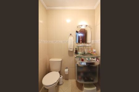 Casa à venda com 228m², 3 quartos e 6 vagasLavabo 