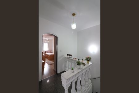 Corredor de casa à venda com 3 quartos, 228m² em Parque Terra Nova Ii, São Bernardo do Campo