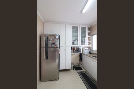 Casa à venda com 228m², 3 quartos e 6 vagasCozinha 