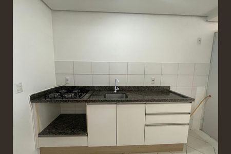 Apartamento para alugar com 70m², 3 quartos e 1 vaga